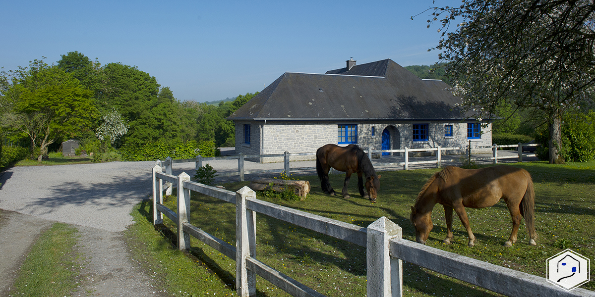 2 le gîte du bout du chemin crupet le petit chemin vers le gîte   copyright Gîte Bout du Chemin